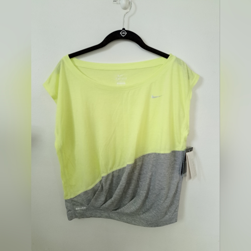 Nike Dri-fit top